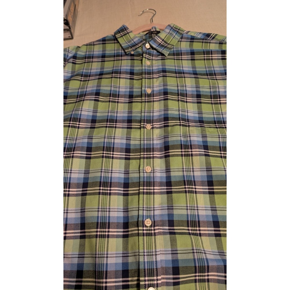 St Johns Bay Men's Shirt XL Green Plaid Button Up Short Sleeve Casual
